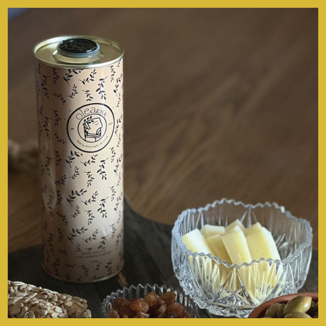 t h e   t e r r a c o t t a