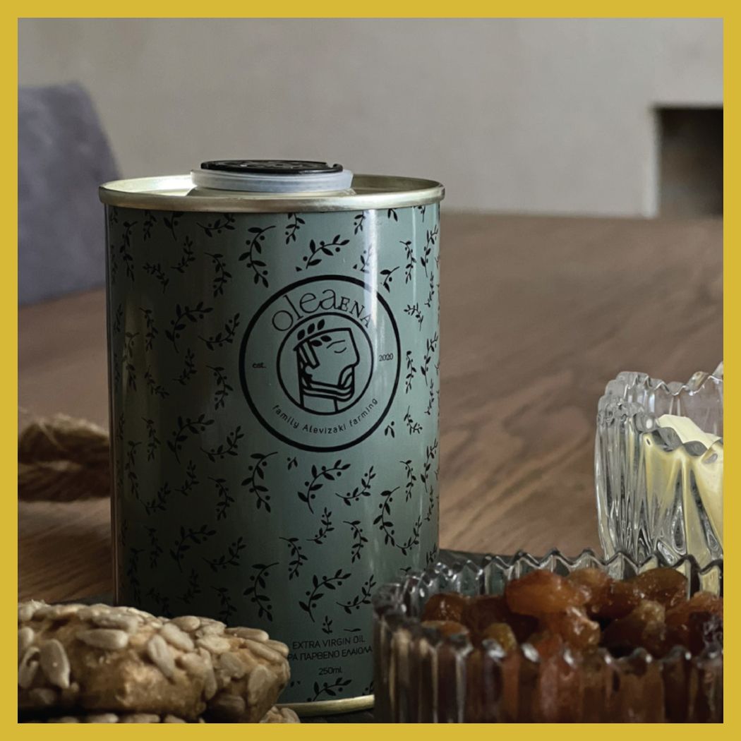 t h e  o l i v e  g r e e n